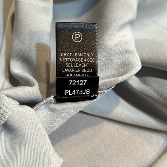 MAXANDCLEO Gorgeous 100% Silk Formal
Strapless Dress Size 8P - Picture 9 of 9